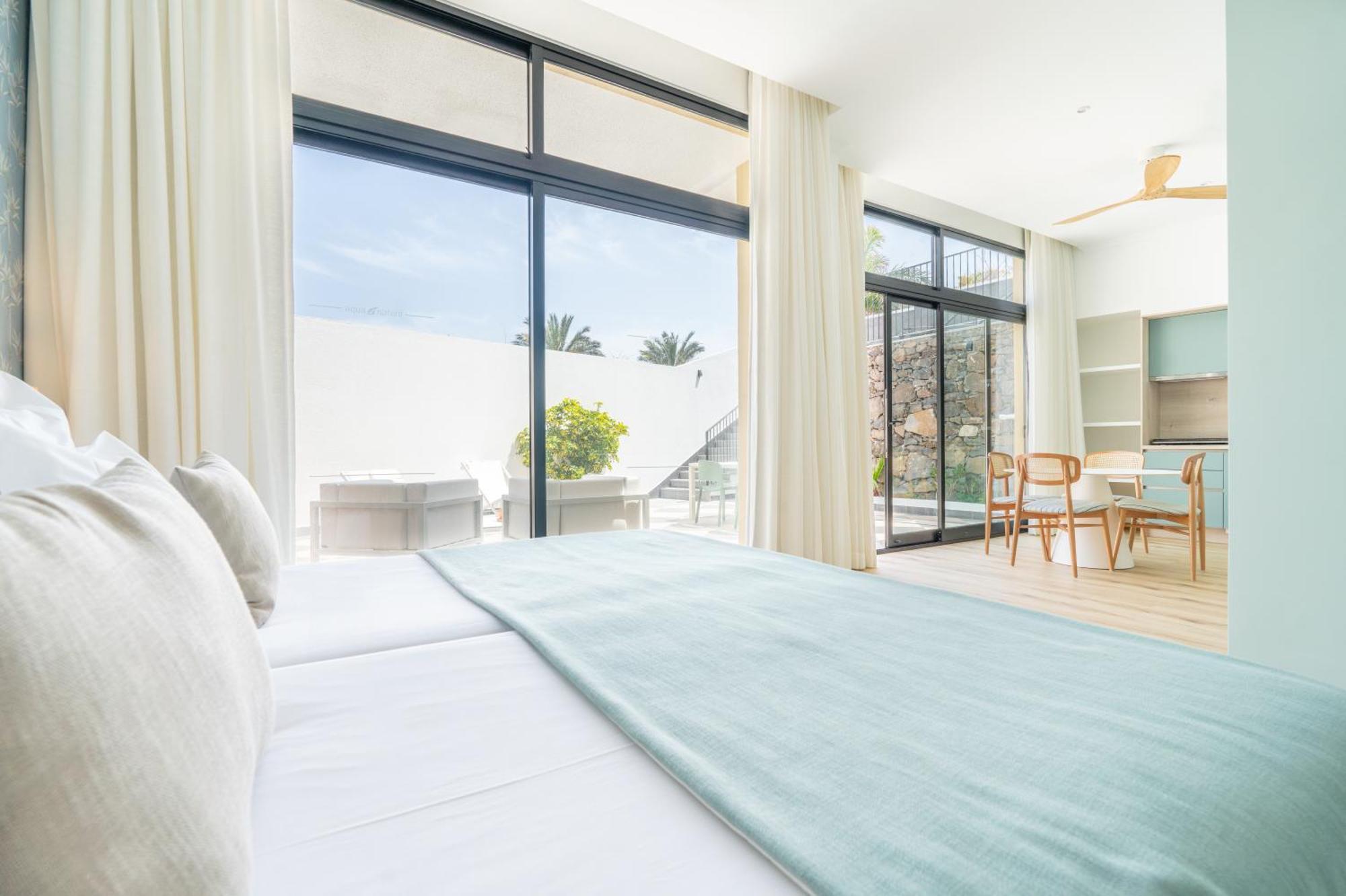 Studios By Aqua Natura Hotels Porto Moniz Exterior photo