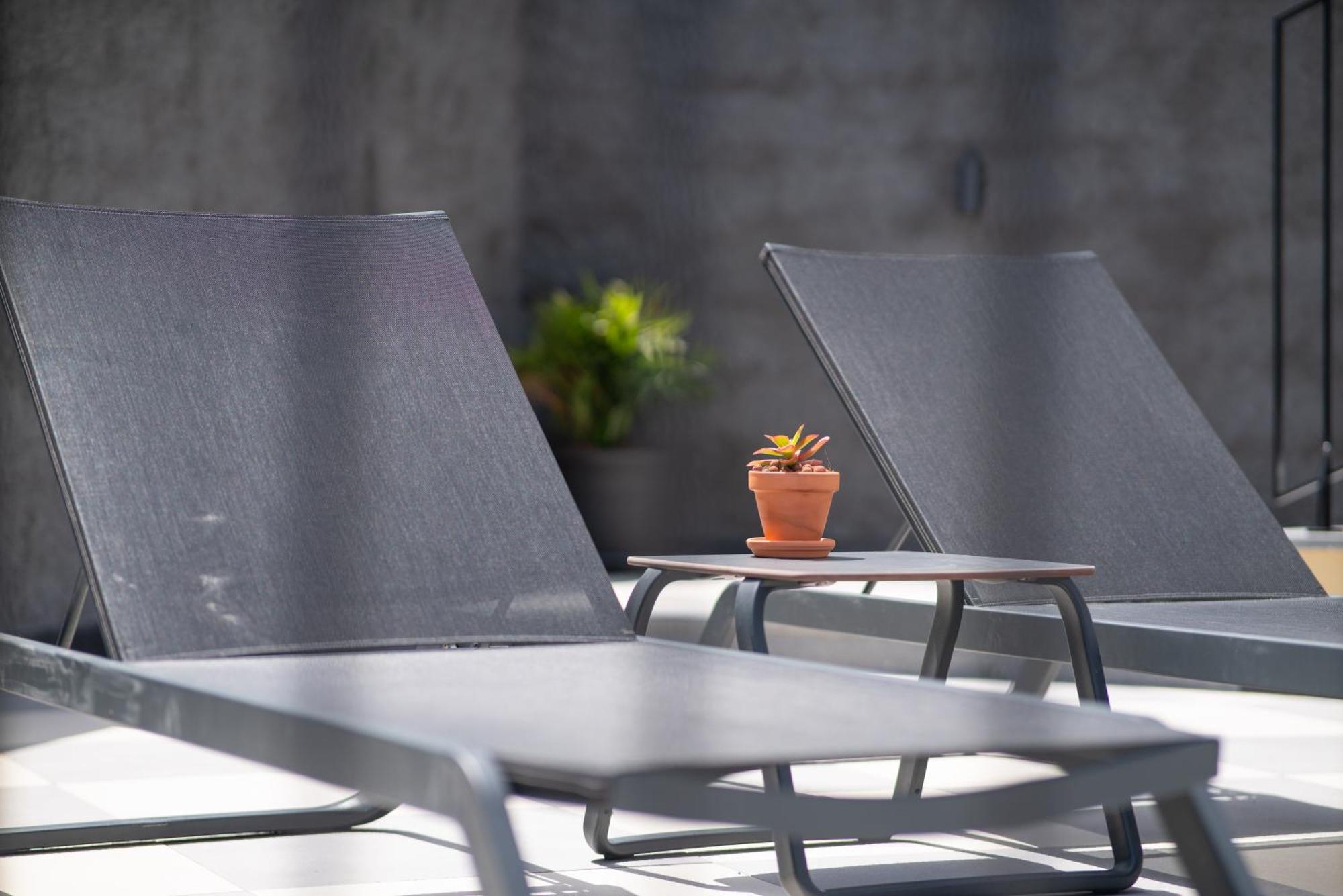 Studios By Aqua Natura Hotels Porto Moniz Exterior photo